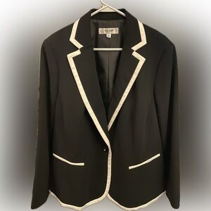 Jones Studio Separates Black Blazer with white line.